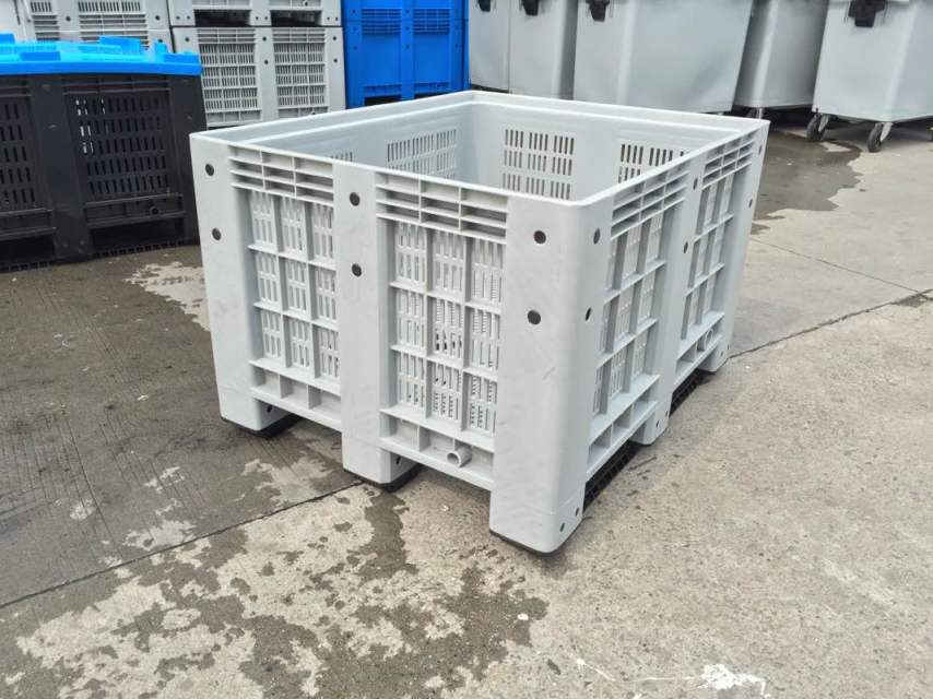 hdpe-vented-pallet-box-with-airflow-design hdpe-vented-pallet-box-with-airflow-design